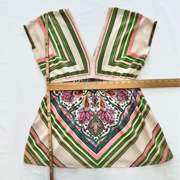 Flying Tomato Boho V Neck Cream/Green/Pink Floral Flowy Top Blouse Size Large - Picture 5 of 8